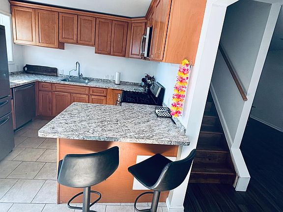 4th image of 47 Leber Ave