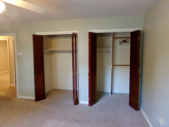 4th image of 1218 Oxford Pl