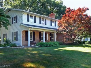 3814 Rockwood Dr, Kalamazoo, MI 49004