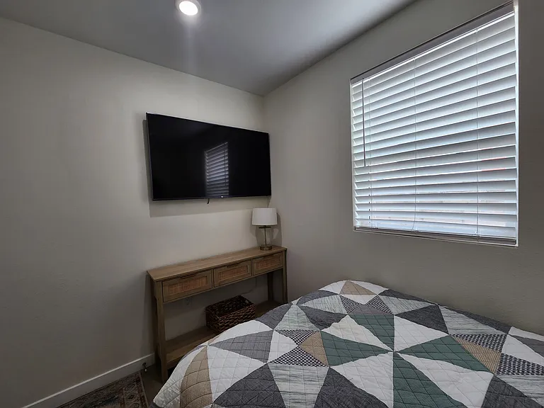 228 1/2 N Soto St #102 — Photo 15