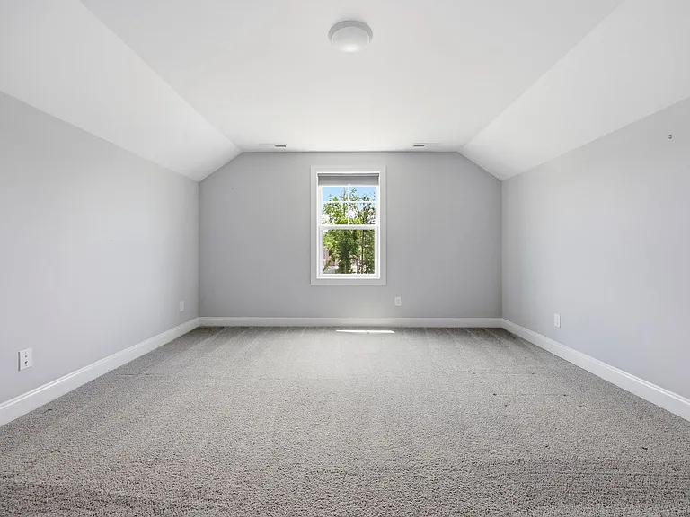 47 Hemming Ct — Photo 31