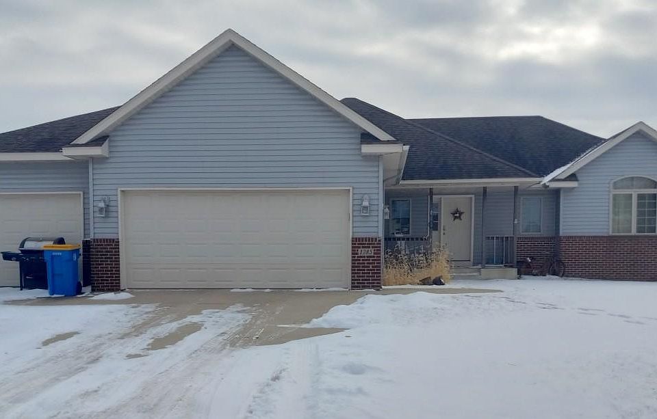 1st image of 1285 Jadden Ln SE