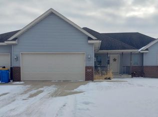 1285 Jadden Ln SE, Owatonna, MN 55060