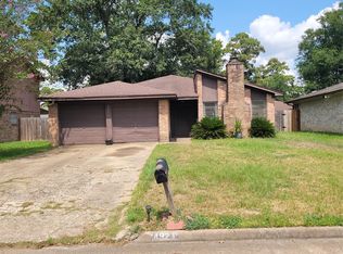4923 Fitzwater Dr, Spring, TX 77373