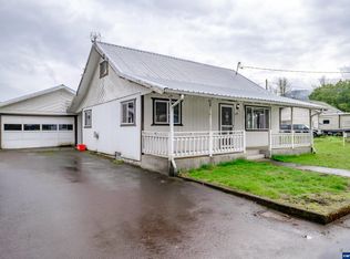 286 9th St, Lyons, OR 97358