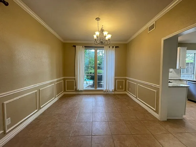3222 Mapleridge Dr — Photo 7