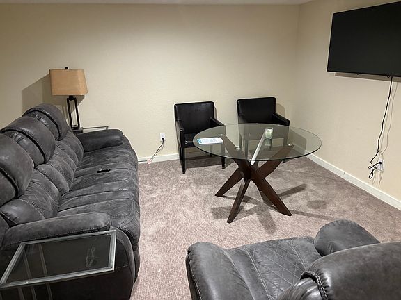 5th image of 7641 W 93rd St #Basement