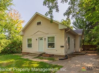 1637 Fairview Ave, Manhattan, KS 66502