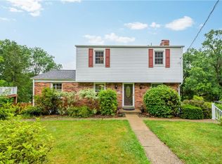 6050 McPherson Ave, Bethel Park, PA 15102