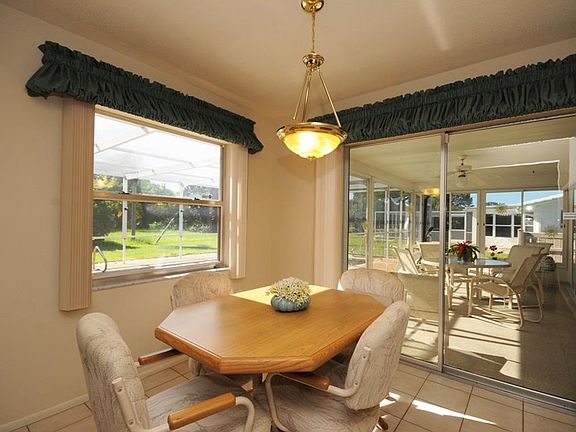 5th image of 116 Matisse Cir