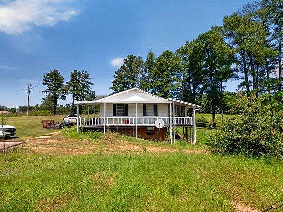 3rd image of 105 Meadowland Ln