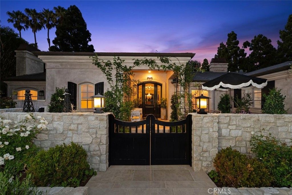 4 Winged Foot Lane 4