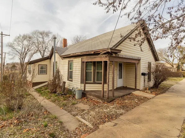 116 N G St, Wellington, KS 67152