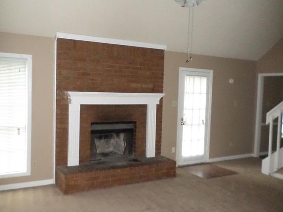 3rd image of 7428 Kingsland Dr
