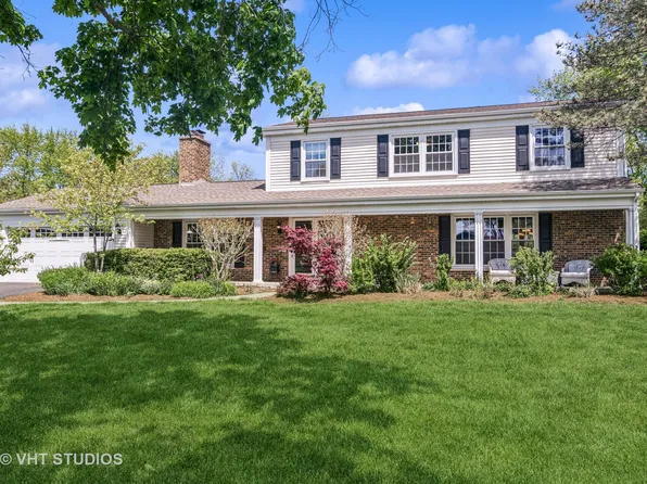 750 Oxbow Ln, Barrington, IL 60010