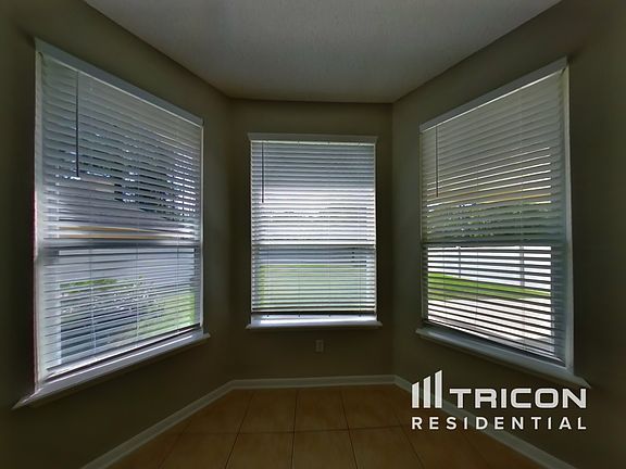 4th image of 3571 Live Oak Hollow Dr