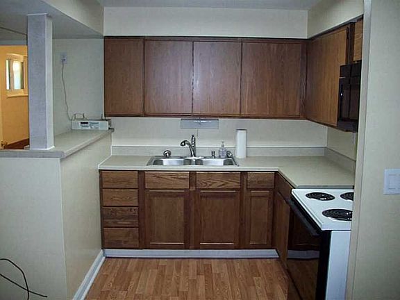 5th image of 5402 Barnard Dr