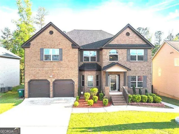 12174 Centerra Dr, Hampton, GA 30228