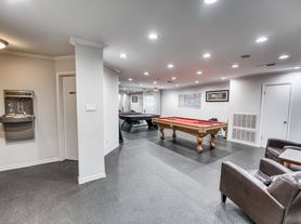 Le Montreaux Apartments