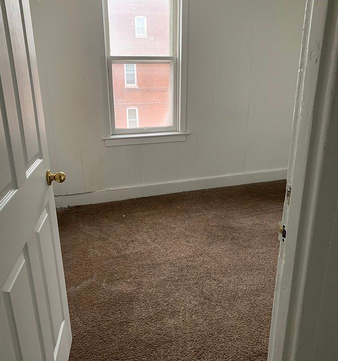 1st image of 600 E Boundary Ave