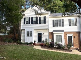 801 Genford Ct, Raleigh, NC 27609