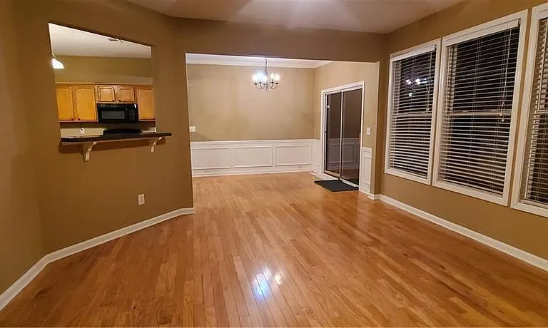 2058 Ellison Way NW — Photo 4