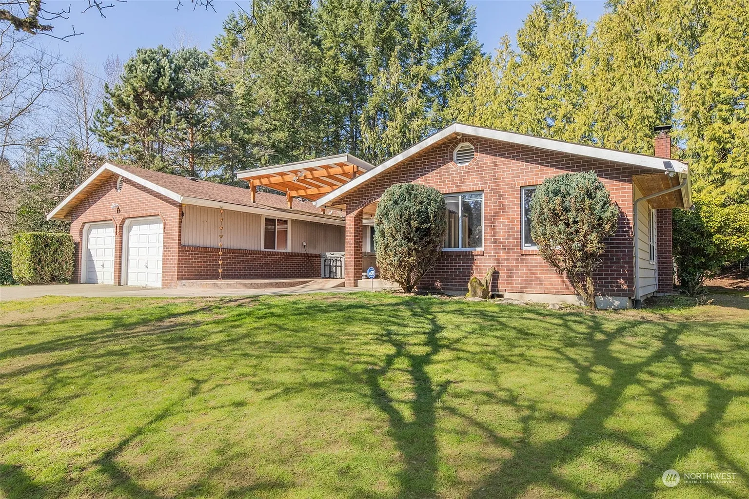 5105 Glenwood Foss Road photo 1