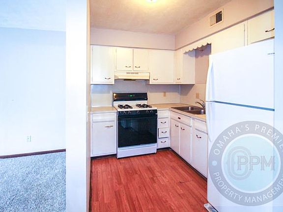 3rd image of 1016 N 47th Ave #1016/17