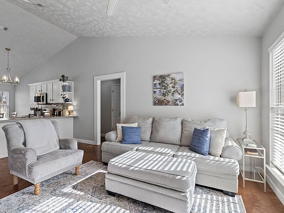 5th image of 2162 Stoney Meadow Dr