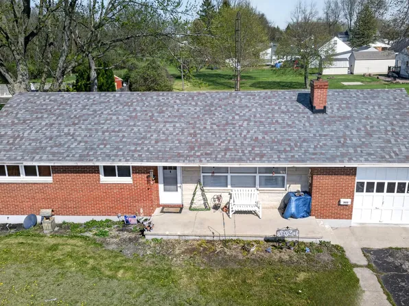 303 N Sunset Dr, Piqua, OH 45356