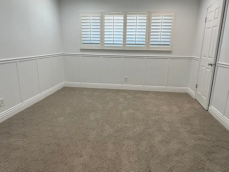 10500 Collett Ave — Photo 5