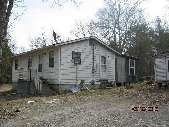 2nd image of 150 Fisk Dr