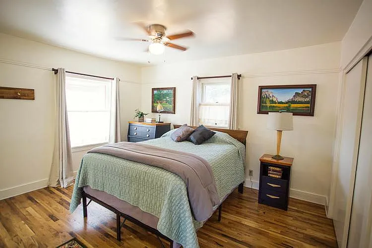 Queen Bed