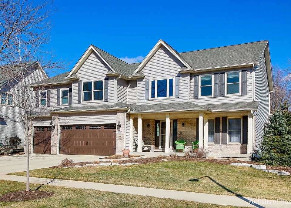 1st image of 483 Saratoga Dr