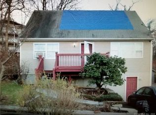 198 Charles St, Waterbury, CT 06708