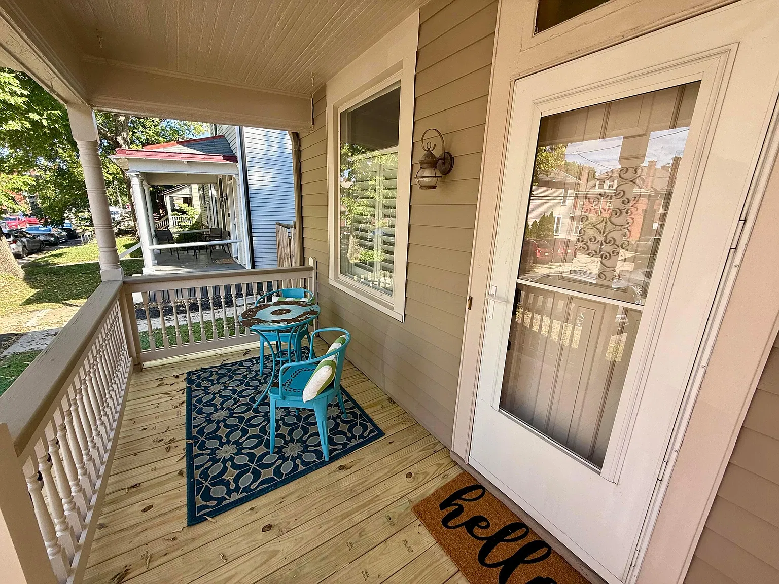 3 bed, 1.5 bath, 1291 sqft, $3,195 — Photo 3