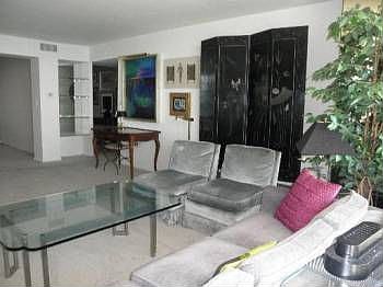 4th image of 1212 N Lake Shore Dr APT 21BS