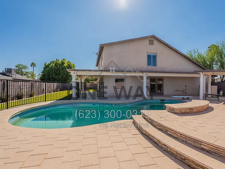 1325 W Lobo Ave — Photo 57