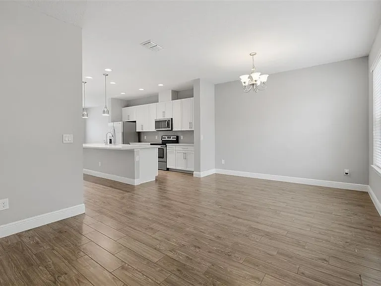 15591 Honeybell Dr — Photo 5