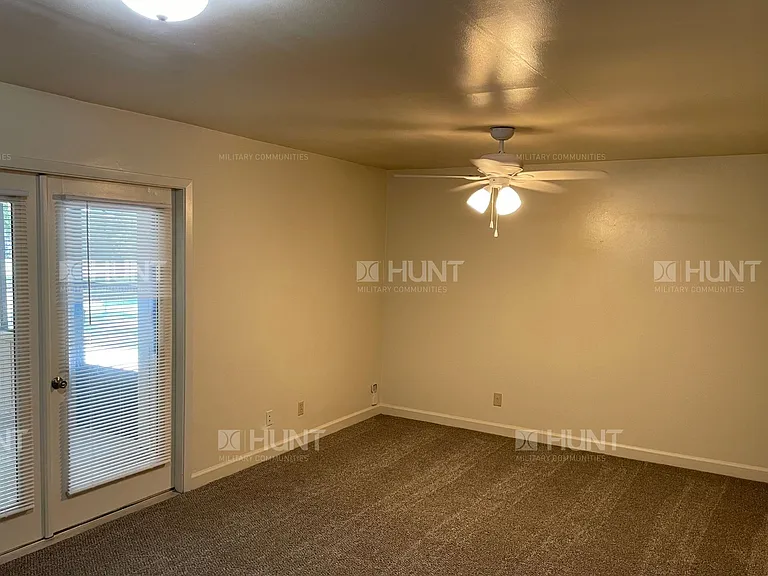 1652B Mercury Dr — Photo 7