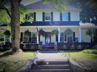 2800 N Sharon Church Rd, Loganville, GA 30052