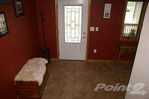 Front door and foyer perspective