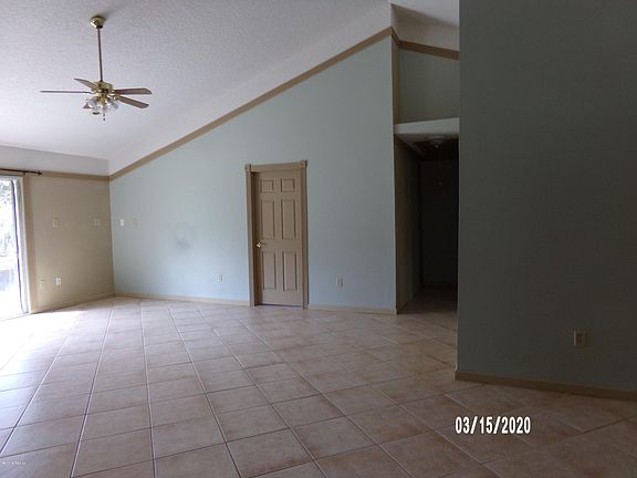 4th image of 157 Simmons Trl