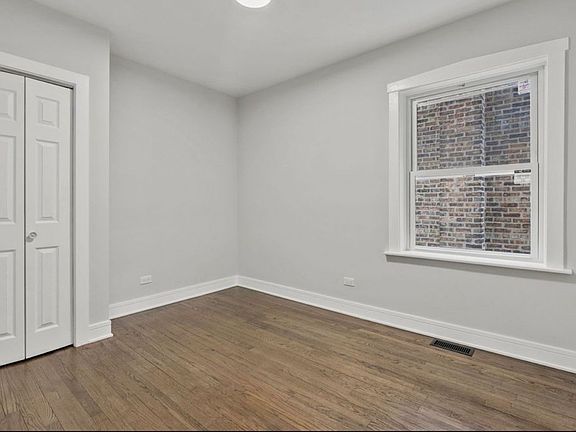 4th image of 7811 S Honore St #1