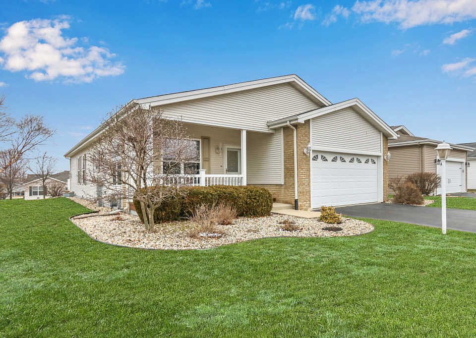 1st image of 2806 Gateway Cir