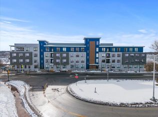 218 Washington Ave #202, Portland, ME 04101