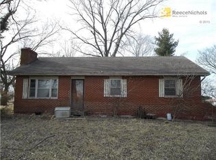 19820 S Raffurty Rd, Pleasant Hill, MO 64080