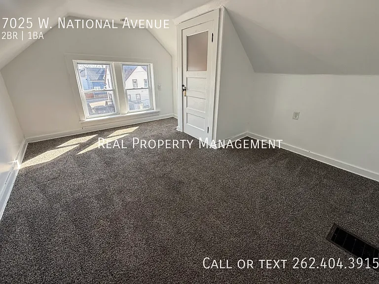 7025 W National Ave — Photo 9