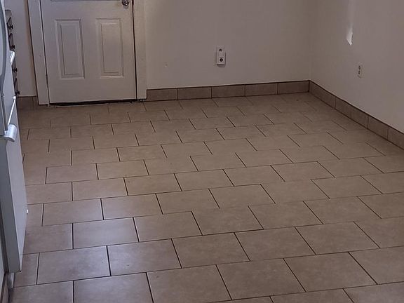 5th image of 139 Church St #6