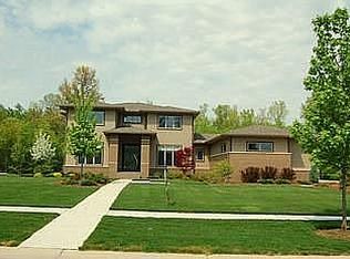 5612 Powder Horn Trl, Midland, MI 48642